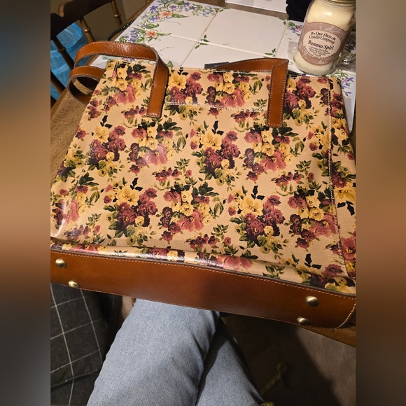 Patricia Nash Handbags - Patricia Nash Large Floral Tan and Brown Leather Women's Bag